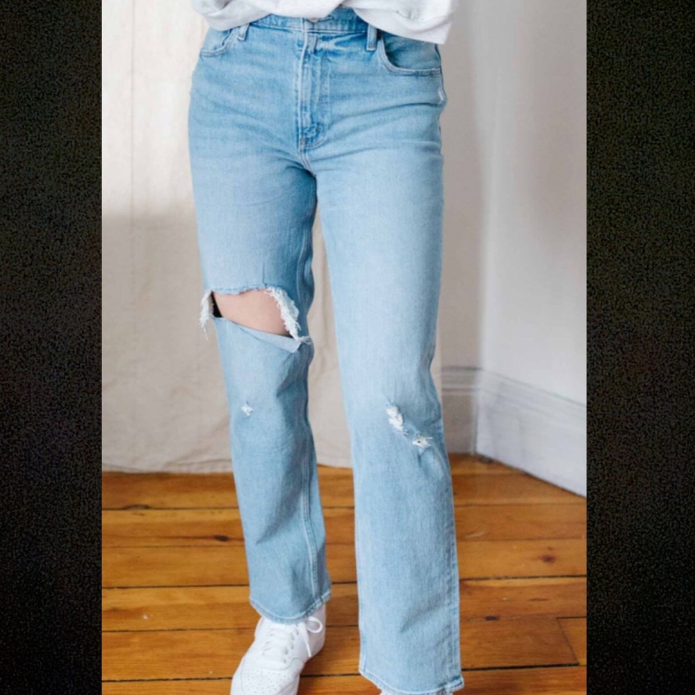 ABERCROMBIE & FITCH 90s Straight Ultra High Rise Jean